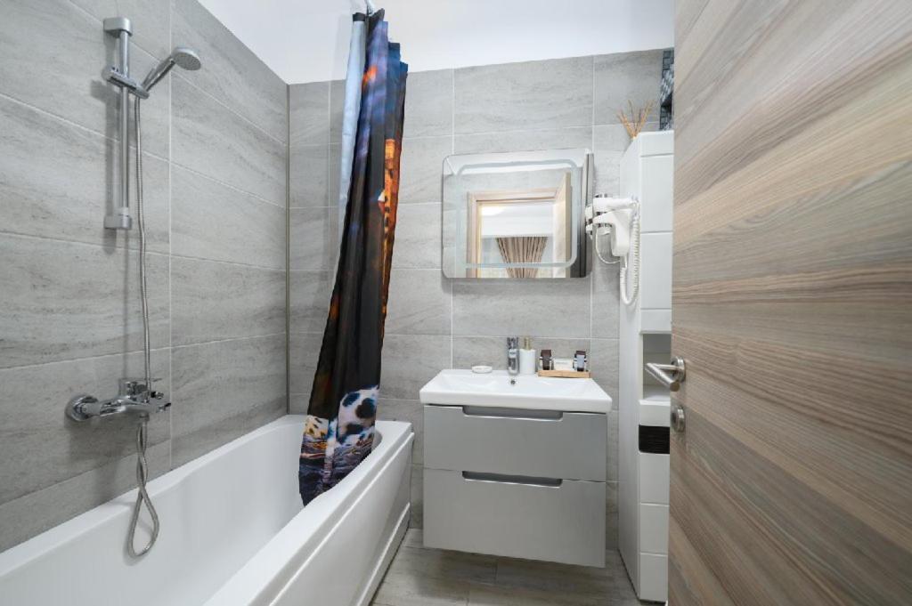 T&V Residence Mamaia Nord Navodari Dış mekan fotoğraf